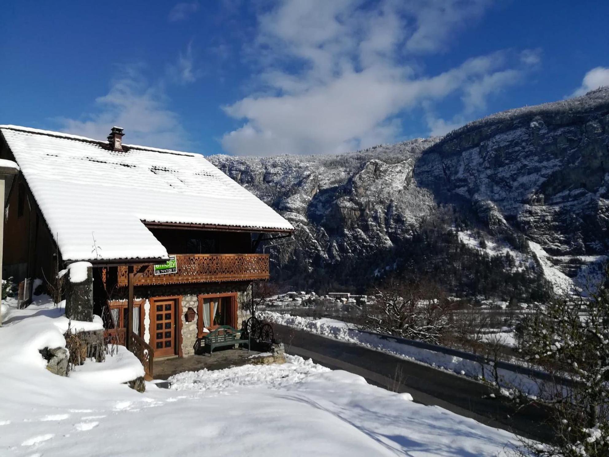 Appartement Cozy 100M2 Dans Chalet Savoyard Magland Esterno foto