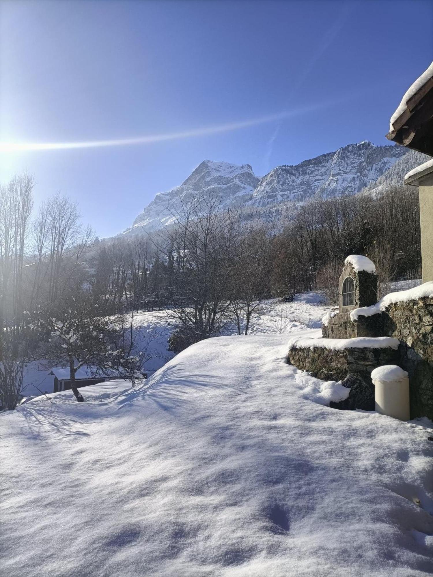 Appartement Cozy 100M2 Dans Chalet Savoyard Magland Esterno foto